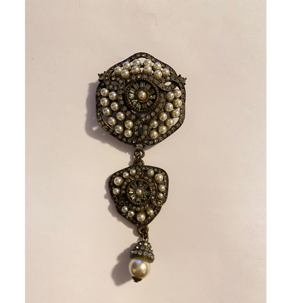 Heidi Daus Pearl Brooch